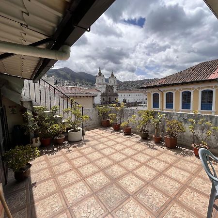 Hostal Benalcazar Quito Luaran gambar