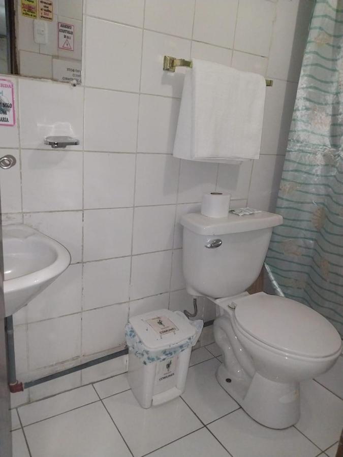Hostal Benalcazar Quito Luaran gambar