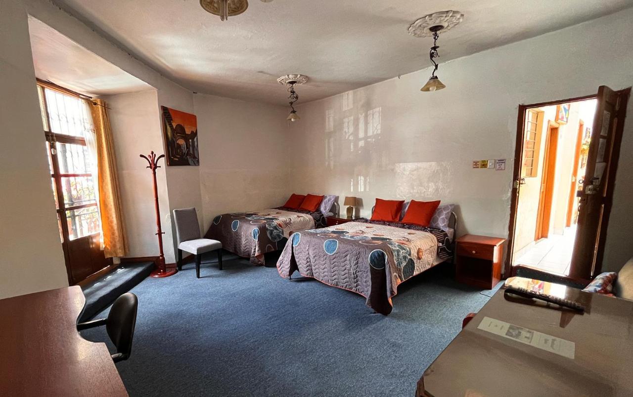 Hostal Benalcazar Quito Luaran gambar